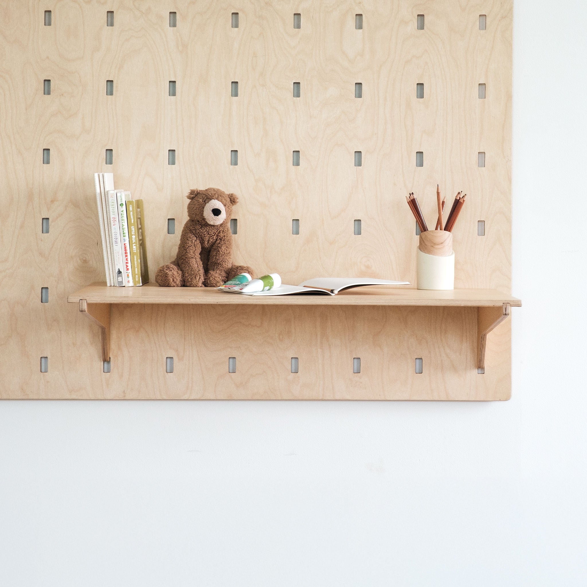Art Desk